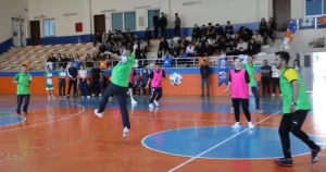 bursa-inegolde-engeller-sahada-asildi-CCHcImXN.webp