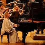 bursa-nilufer-senfoni-orkestrasi-ilk-konserinde-gulsin-onayi-agirladi-k7q7EBb1.webp