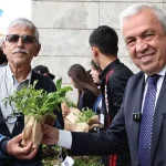 bursa-niluferde-310-bin-fide-vatandaslarla-bulusuyor-bl3nTWLO.webp