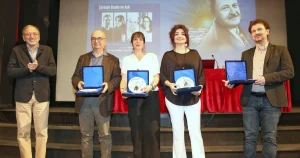 bursada-n-zim-hikmet-siir-odulu-sahibini-buldu-JEa5tLDM.webp