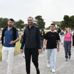 izmir-ciglide-genclik-ataturk-icin-yurudu-jF1kEM3m.webp