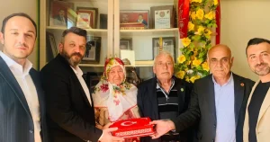 izmit-belediyesi-sehit-ailelerini-yalniz-birakmiyor-IWOCYe1Q.webp
