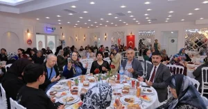 kayseri-buyuksehir-sehit-ve-gazi-annelerini-agirladi-1RFFkFDa.webp