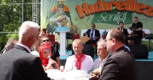 kocaelinde-hidirellez-senlikleri-buyuksehirle-renkli-gecti-EcmwDAAv.webp