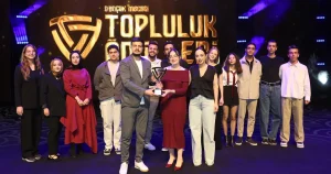 konya-genclik-meclisi-odullendirdi-7x7nh2jy.webp