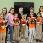 konyada-cocuklar-cicekleri-annelerine-hediye-etti-qlQijRlx.webp