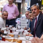sakarya-uzuncarsida-baskan-alemdar-kunduraci-esnafiyla-bulustu-pg7KdNCs.webp